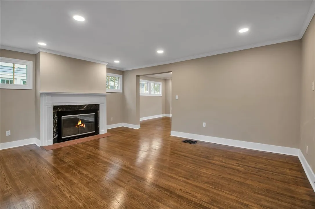 127 Tremont Avenue, Tonawanda, New York 14217, Tonawanda, New York 14217, 3 Bedrooms Bedrooms, 6 Rooms Rooms,1 BathroomBathrooms,Residential,For Sale,127 Tremont Avenue, Tonawanda, New York 14217,0,R1646020