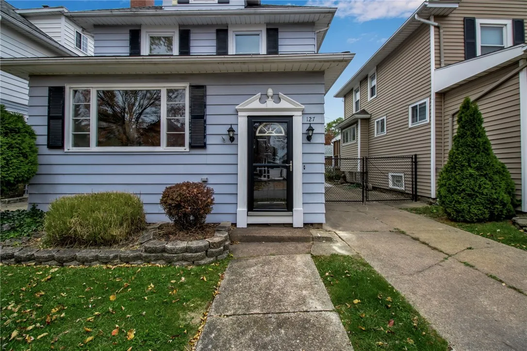 127 Tremont Avenue, Tonawanda, New York 14217, Tonawanda, New York 14217, 3 Bedrooms Bedrooms, 6 Rooms Rooms,1 BathroomBathrooms,Residential,For Sale,127 Tremont Avenue, Tonawanda, New York 14217,0,R1646020