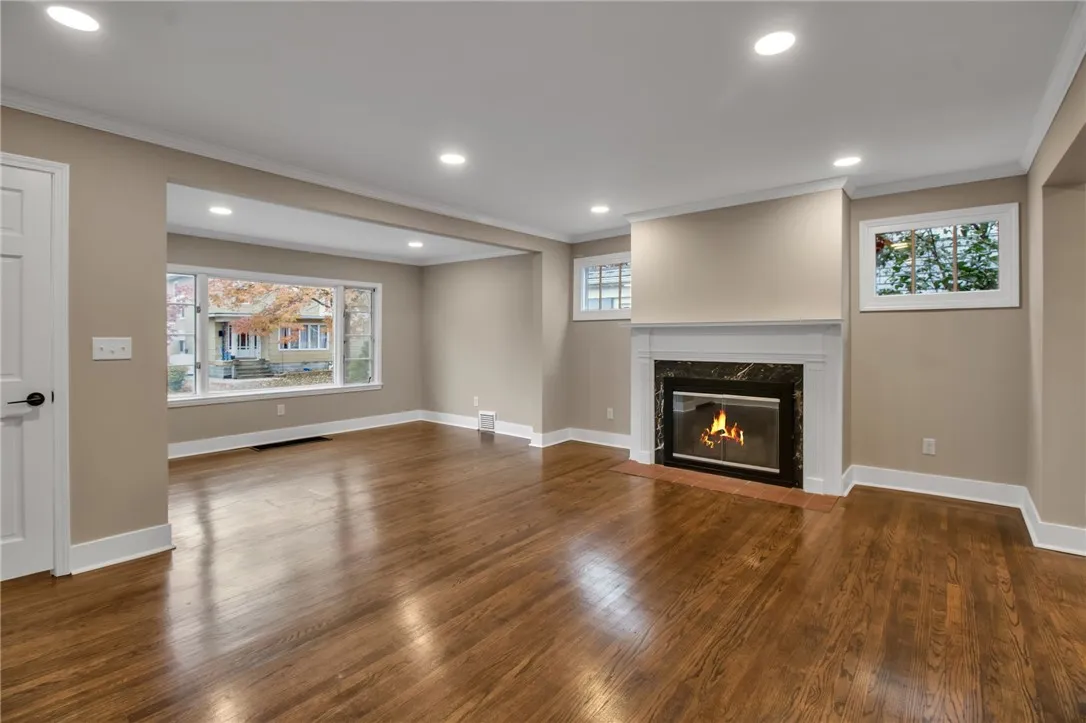 127 Tremont Avenue, Tonawanda, New York 14217, Tonawanda, New York 14217, 3 Bedrooms Bedrooms, 6 Rooms Rooms,1 BathroomBathrooms,Residential,For Sale,127 Tremont Avenue, Tonawanda, New York 14217,0,R1646020