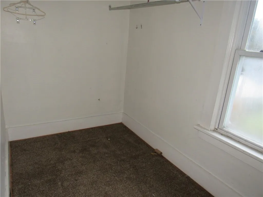 47 Montezuma Street, Lyons, New York 14489, Lyons, New York 14489, 3 Bedrooms Bedrooms, 7 Rooms Rooms,1 BathroomBathrooms,Residential,For Sale,47 Montezuma Street, Lyons, New York 14489,0,R1645772