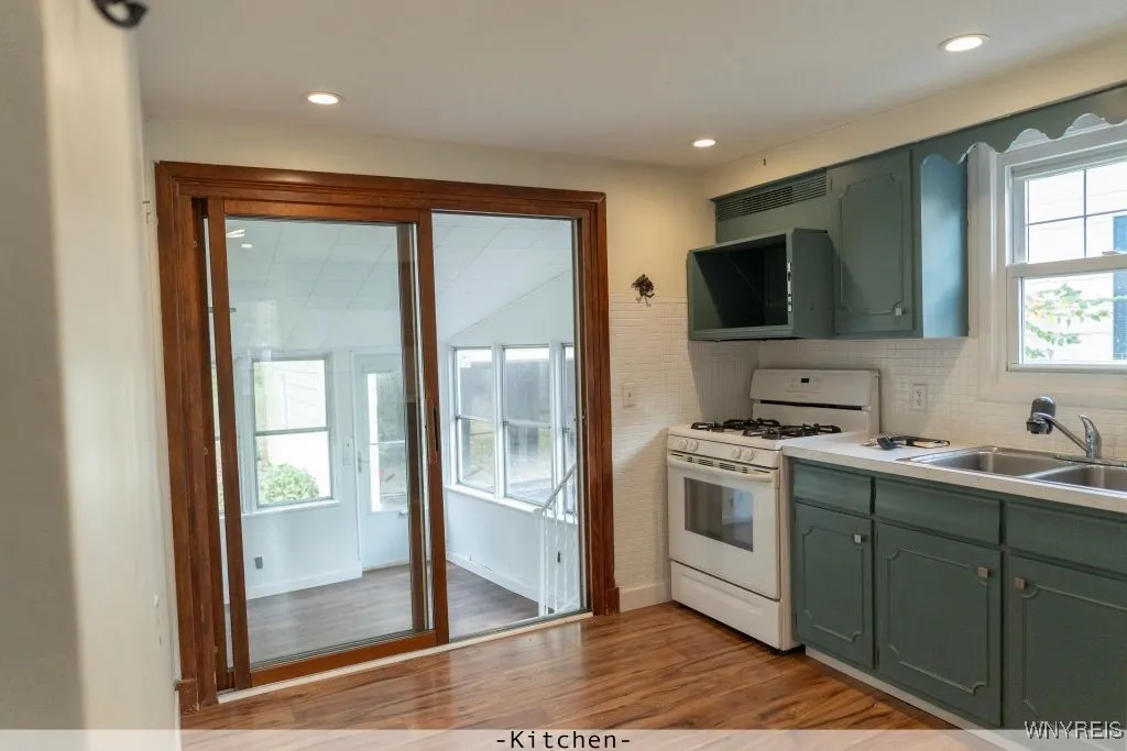 343 Ivyhurst Road North, Amherst, New York 14226, Amherst, New York 14226, 3 Bedrooms Bedrooms, 6 Rooms Rooms,1 BathroomBathrooms,Residential,For Sale,343 Ivyhurst Road North, Amherst, New York 14226,0,B1645235 343 Ivyhurst Road North, Amherst, New York 14226, Amherst, New York 14226, 3 Bedrooms Bedrooms, 6 Rooms Rooms,1 BathroomBathrooms,Residential,For Sale,343 Ivyhurst Road North, Amherst, New York 14226,0,B1645235