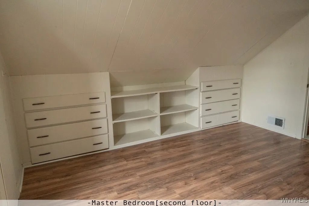 343 Ivyhurst Road North, Amherst, New York 14226, Amherst, New York 14226, 3 Bedrooms Bedrooms, 6 Rooms Rooms,1 BathroomBathrooms,Residential,For Sale,343 Ivyhurst Road North, Amherst, New York 14226,0,B1645235 343 Ivyhurst Road North, Amherst, New York 14226, Amherst, New York 14226, 3 Bedrooms Bedrooms, 6 Rooms Rooms,1 BathroomBathrooms,Residential,For Sale,343 Ivyhurst Road North, Amherst, New York 14226,0,B1645235