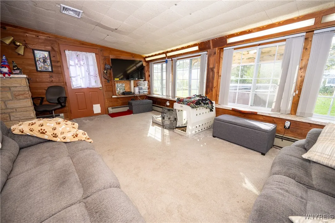 248 Kirkwood Drive, West Seneca, New York 14224, West Seneca, New York 14224, 3 Bedrooms Bedrooms, 7 Rooms Rooms,1 BathroomBathrooms,Residential,For Sale,248 Kirkwood Drive, West Seneca, New York 14224,0,B1645931