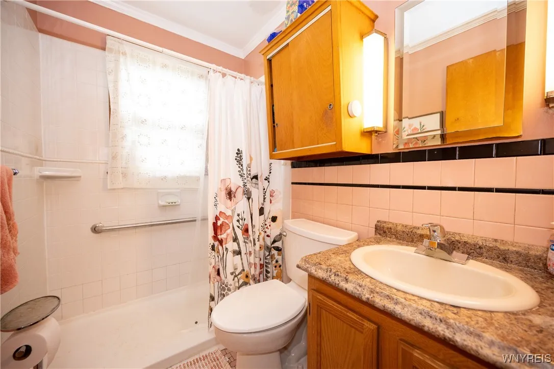 248 Kirkwood Drive, West Seneca, New York 14224, West Seneca, New York 14224, 3 Bedrooms Bedrooms, 7 Rooms Rooms,1 BathroomBathrooms,Residential,For Sale,248 Kirkwood Drive, West Seneca, New York 14224,0,B1645931