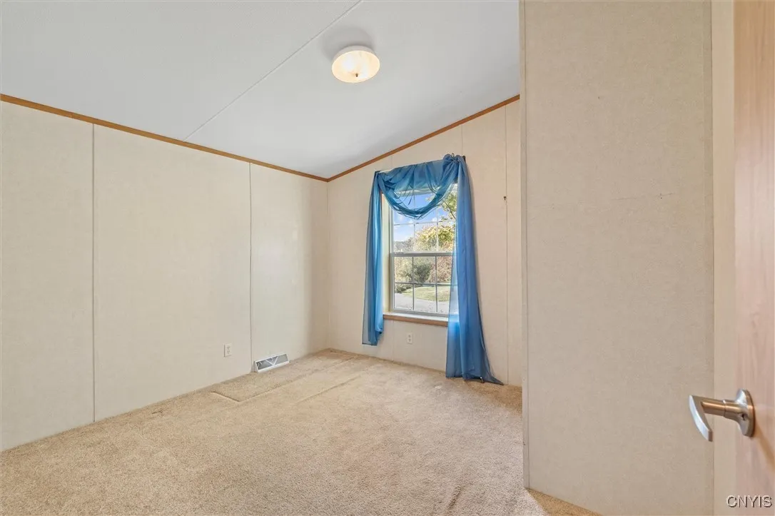 423 Mountain Ash Dr, Hopewell, New York 14424, Hopewell, New York 14424, 3 Bedrooms Bedrooms, 8 Rooms Rooms,2 BathroomsBathrooms,Residential,For Sale,423 Mountain Ash Dr, Hopewell, New York 14424,0,S1646114