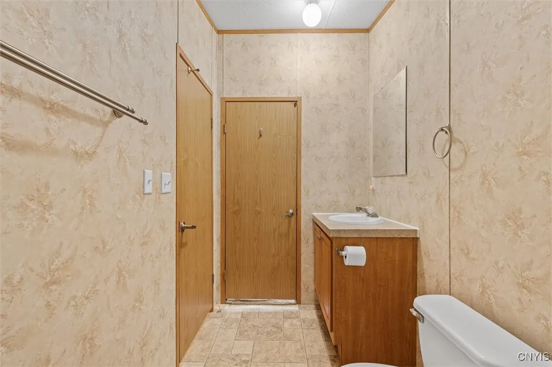 423 Mountain Ash Dr, Hopewell, New York 14424, Hopewell, New York 14424, 3 Bedrooms Bedrooms, 8 Rooms Rooms,2 BathroomsBathrooms,Residential,For Sale,423 Mountain Ash Dr, Hopewell, New York 14424,0,S1646114