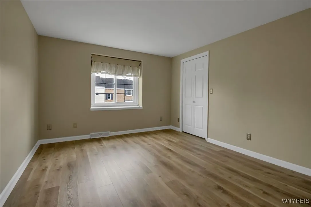 270 Buffalo Road 43, Aurora, New York 14052, Aurora, New York 14052, 2 Bedrooms Bedrooms, 5 Rooms Rooms,2 BathroomsBathrooms,Residential Lease,For Rent,270 Buffalo Road 43, Aurora, New York 14052,0,B1645980