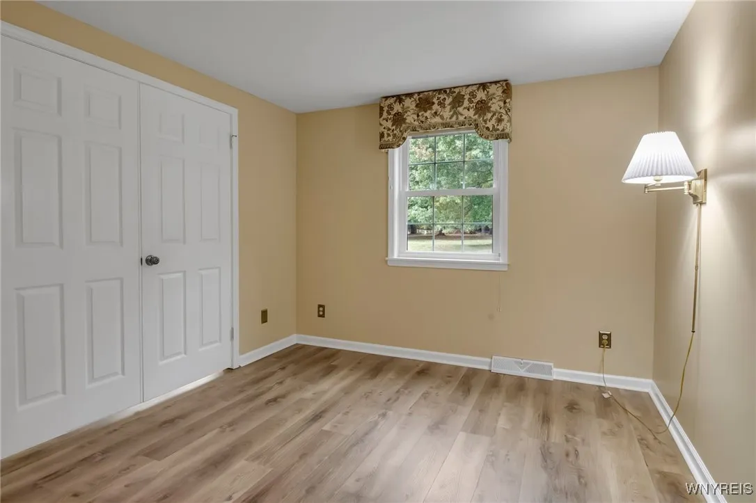 270 Buffalo Road 43, Aurora, New York 14052, Aurora, New York 14052, 2 Bedrooms Bedrooms, 5 Rooms Rooms,2 BathroomsBathrooms,Residential Lease,For Rent,270 Buffalo Road 43, Aurora, New York 14052,0,B1645980