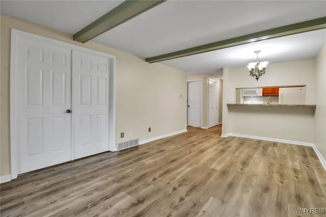 270 Buffalo Road 43, Aurora, New York 14052, Aurora, New York 14052, 2 Bedrooms Bedrooms, 5 Rooms Rooms,2 BathroomsBathrooms,Residential Lease,For Rent,270 Buffalo Road 43, Aurora, New York 14052,0,B1645980