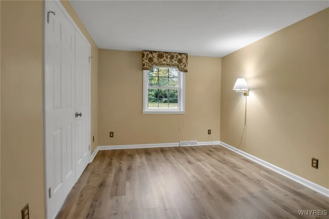 270 Buffalo Road 43, Aurora, New York 14052, Aurora, New York 14052, 2 Bedrooms Bedrooms, 5 Rooms Rooms,2 BathroomsBathrooms,Residential Lease,For Rent,270 Buffalo Road 43, Aurora, New York 14052,0,B1645980