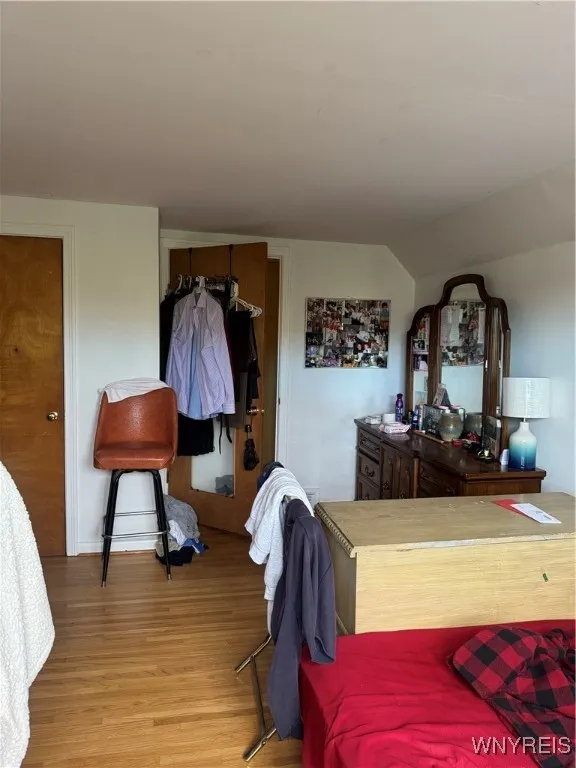 2564 Eggert Road, Tonawanda, New York 14150, Tonawanda, New York 14150, 3 Bedrooms Bedrooms, 5 Rooms Rooms,1 BathroomBathrooms,Residential,For Sale,2564 Eggert Road, Tonawanda, New York 14150,0,B1646014