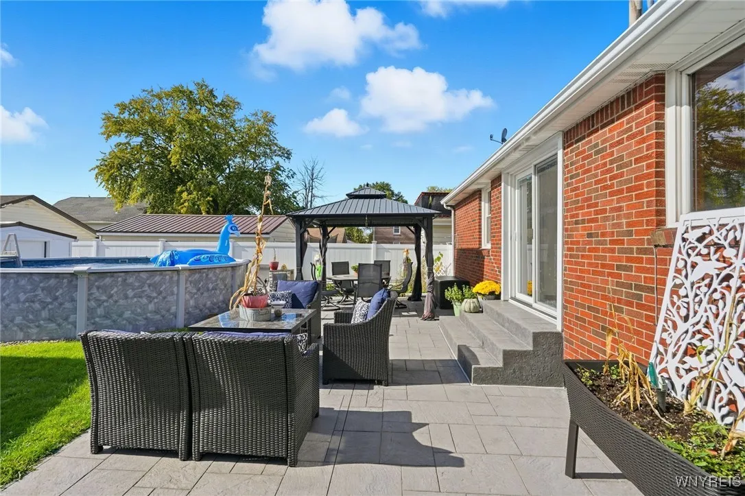 63 Knowlton Avenue, Lackawanna, New York 14218, Lackawanna, New York 14218, 3 Bedrooms Bedrooms, 6 Rooms Rooms,1 BathroomBathrooms,Residential,For Sale,63 Knowlton Avenue, Lackawanna, New York 14218,0,B1646008