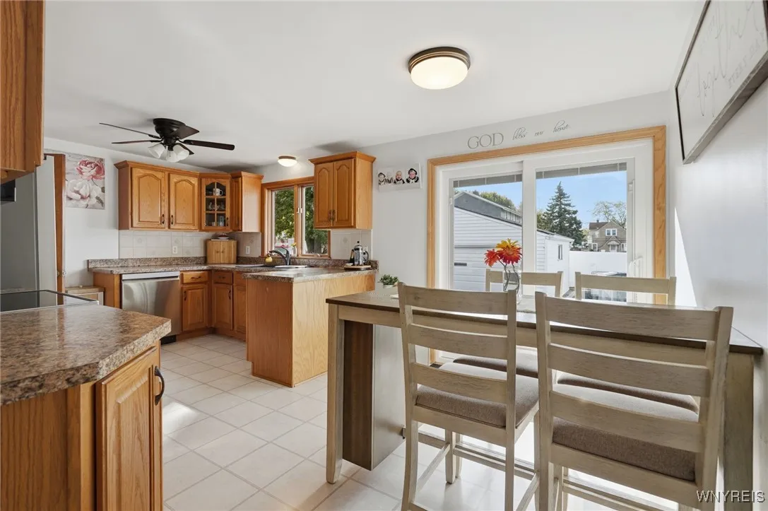 63 Knowlton Avenue, Lackawanna, New York 14218, Lackawanna, New York 14218, 3 Bedrooms Bedrooms, 6 Rooms Rooms,1 BathroomBathrooms,Residential,For Sale,63 Knowlton Avenue, Lackawanna, New York 14218,0,B1646008