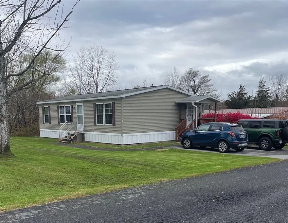 113 Pewter Lane, Cobleskill, New York 12043, Cobleskill, New York 12043, 3 Bedrooms Bedrooms, 6 Rooms Rooms,2 BathroomsBathrooms,Residential,For Sale,113 Pewter Lane, Cobleskill, New York 12043,0,R1646179