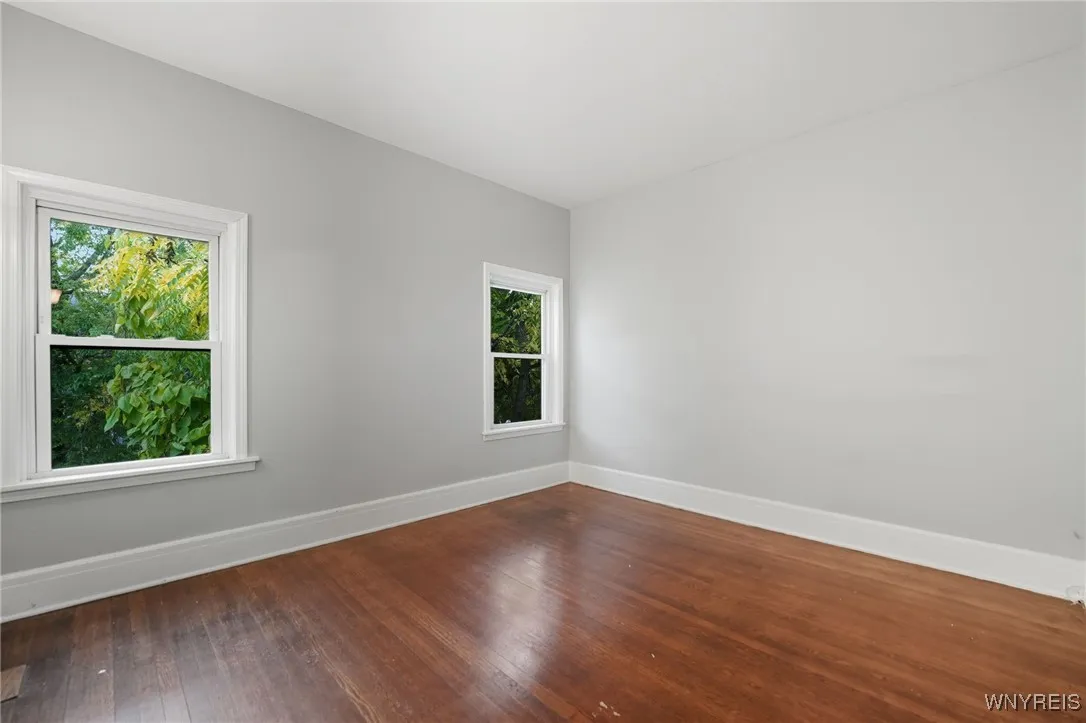 449 Bird Avenue Upper, Buffalo, New York 14213, Buffalo, New York 14213, 3 Bedrooms Bedrooms, 8 Rooms Rooms,1 BathroomBathrooms,Residential Lease,For Rent,449 Bird Avenue Upper, Buffalo, New York 14213,0,B1645339