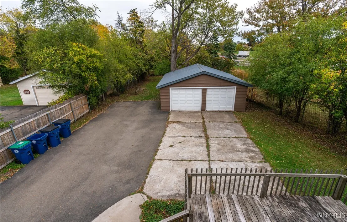302 South Forest Road, Amherst, New York 14221, Amherst, New York 14221, 5 Bedrooms Bedrooms, ,2 BathroomsBathrooms,Residential,For Sale,302 South Forest Road, Amherst, New York 14221,0,B1644661
