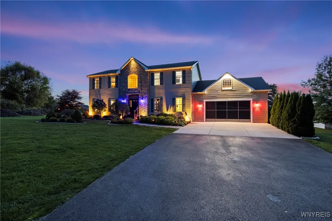 410 Northrup Road, Elma, New York 14059, Elma, New York 14059, 4 Bedrooms Bedrooms, 18 Rooms Rooms,2 BathroomsBathrooms,Residential,For Sale,410 Northrup Road, Elma, New York 14059,0,B1646215