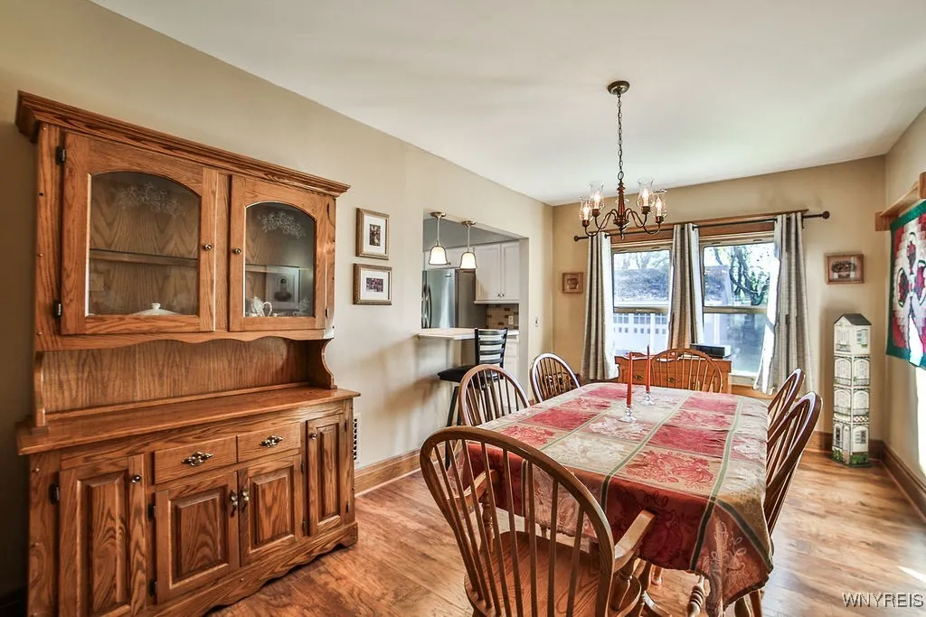 96 Cheltenham Drive, Buffalo, New York 14216, Buffalo, New York 14216, 3 Bedrooms Bedrooms, 6 Rooms Rooms,1 BathroomBathrooms,Residential,For Sale,96 Cheltenham Drive, Buffalo, New York 14216,0,B1645667