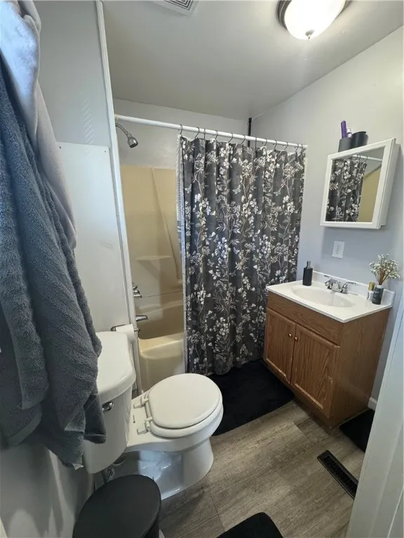 43 Garibaldi Avenue, Oakfield, New York 14125, Oakfield, New York 14125, 2 Bedrooms Bedrooms, 6 Rooms Rooms,1 BathroomBathrooms,Residential,For Sale,43 Garibaldi Avenue, Oakfield, New York 14125,0,R1642389