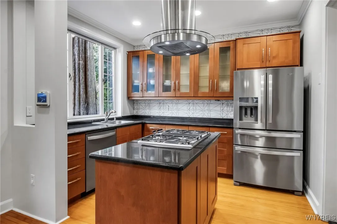 142 Lexington Avenue, Buffalo, New York 14222, Buffalo, New York 14222, 3 Bedrooms Bedrooms, 8 Rooms Rooms,2 BathroomsBathrooms,Residential,For Sale,142 Lexington Avenue, Buffalo, New York 14222,0,B1646048