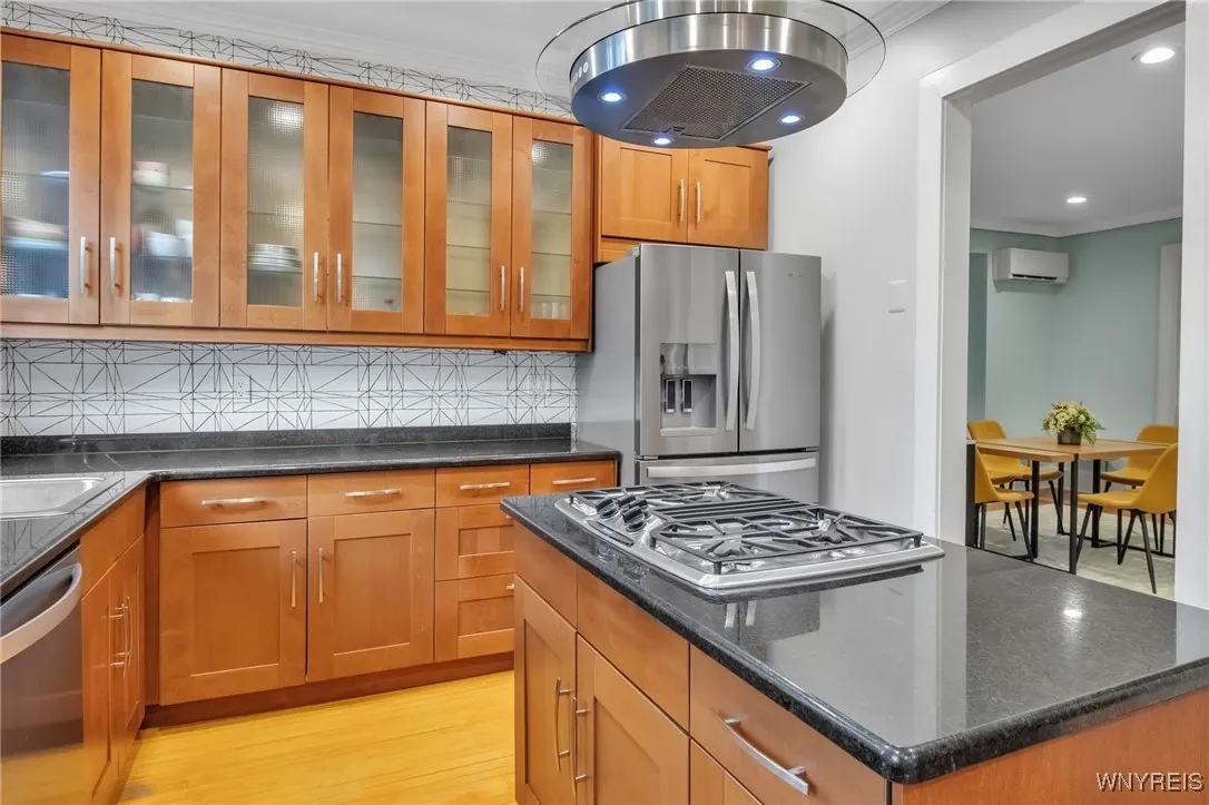 142 Lexington Avenue, Buffalo, New York 14222, Buffalo, New York 14222, 3 Bedrooms Bedrooms, 8 Rooms Rooms,2 BathroomsBathrooms,Residential,For Sale,142 Lexington Avenue, Buffalo, New York 14222,0,B1646048