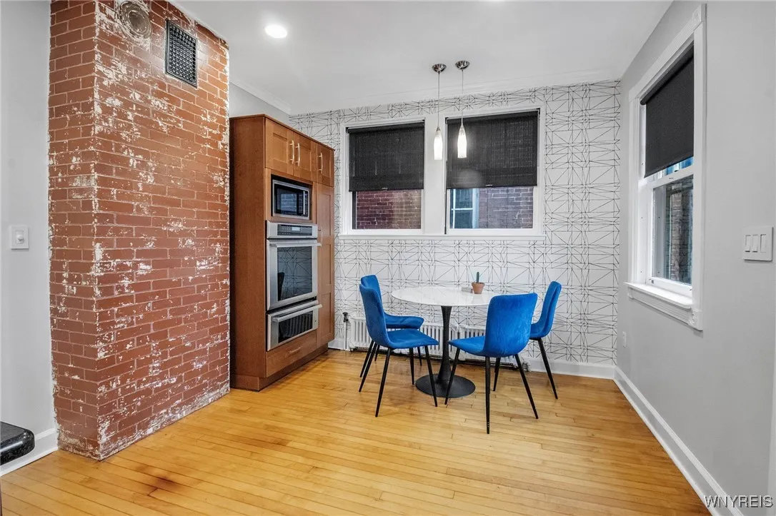 142 Lexington Avenue, Buffalo, New York 14222, Buffalo, New York 14222, 3 Bedrooms Bedrooms, 8 Rooms Rooms,2 BathroomsBathrooms,Residential,For Sale,142 Lexington Avenue, Buffalo, New York 14222,0,B1646048