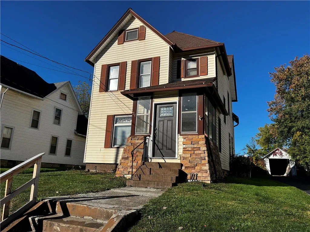71 Sherrill Street, Geneva City, New York 14456, Geneva City, New York 14456, 4 Bedrooms Bedrooms, 8 Rooms Rooms,1 BathroomBathrooms,Residential,For Sale,71 Sherrill Street, Geneva City, New York 14456,0,R1646009
