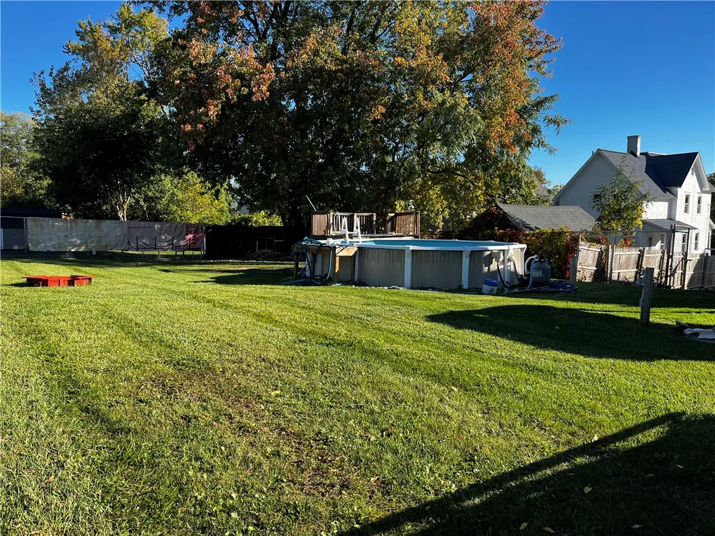 71 Sherrill Street, Geneva City, New York 14456, Geneva City, New York 14456, 4 Bedrooms Bedrooms, 8 Rooms Rooms,1 BathroomBathrooms,Residential,For Sale,71 Sherrill Street, Geneva City, New York 14456,0,R1646009