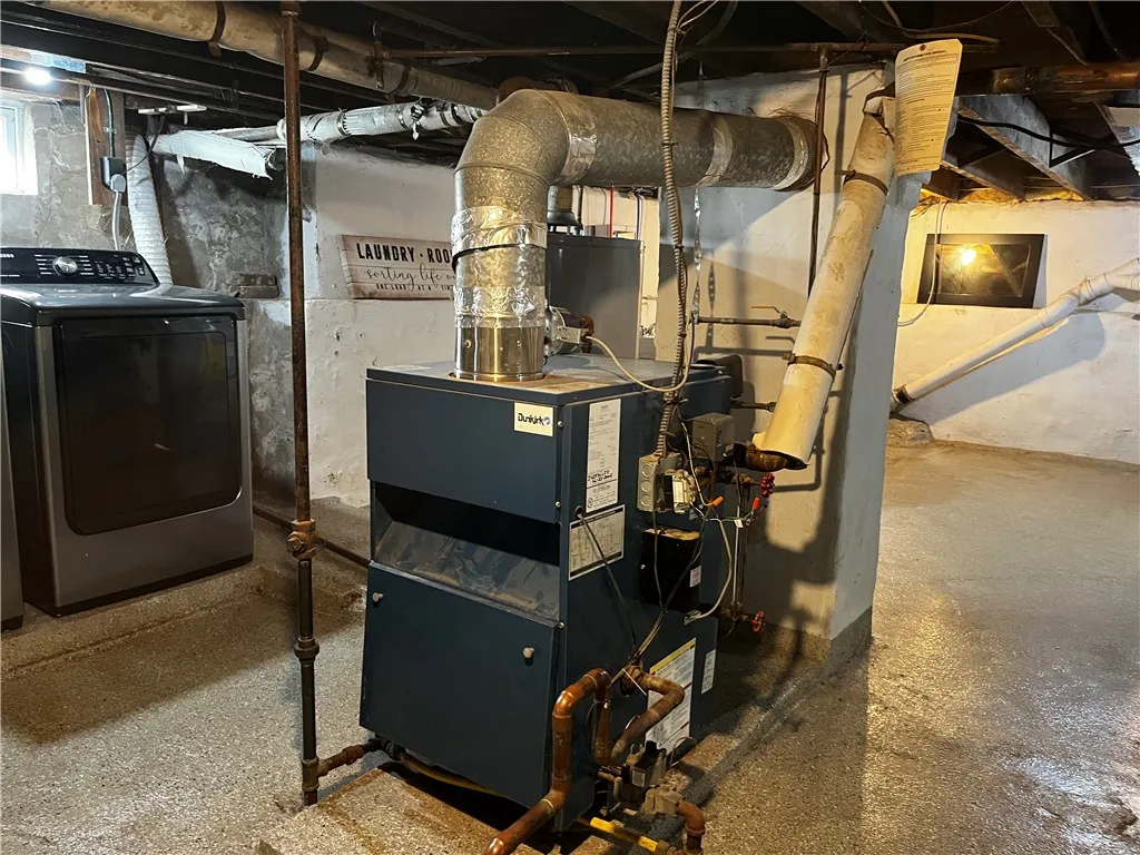 71 Sherrill Street, Geneva City, New York 14456, Geneva City, New York 14456, 4 Bedrooms Bedrooms, 8 Rooms Rooms,1 BathroomBathrooms,Residential,For Sale,71 Sherrill Street, Geneva City, New York 14456,0,R1646009