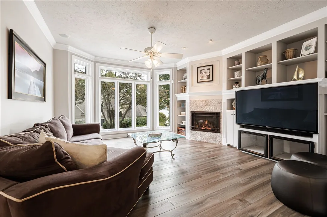 59 Mooring Line Drive, Irondequoit, New York 14622, Irondequoit, New York 14622, 3 Bedrooms Bedrooms, 8 Rooms Rooms,2 BathroomsBathrooms,Residential,For Sale,59 Mooring Line Drive, Irondequoit, New York 14622,0,R1645709