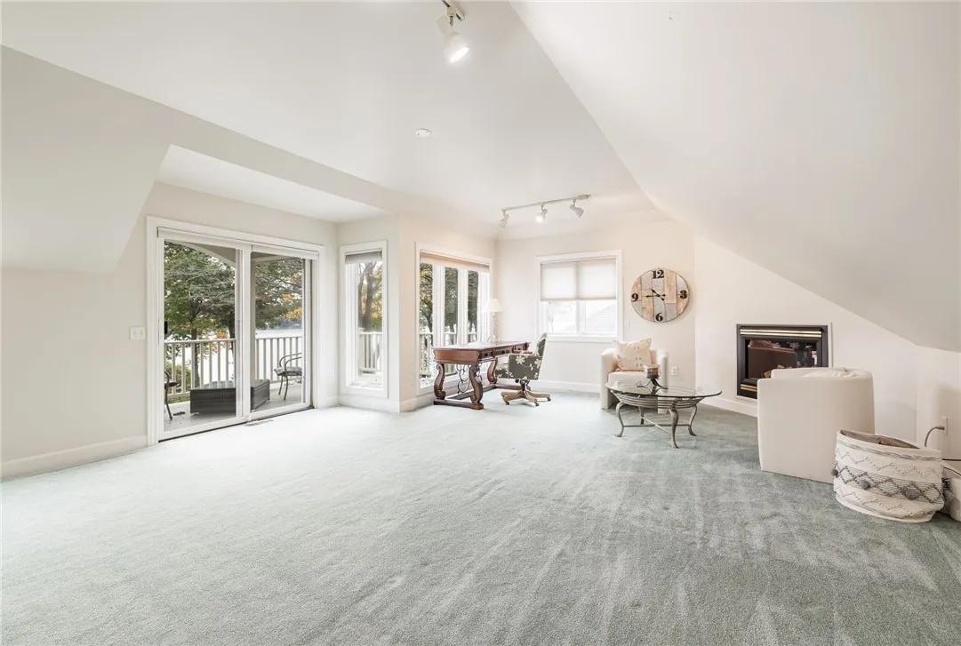 59 Mooring Line Drive, Irondequoit, New York 14622, Irondequoit, New York 14622, 3 Bedrooms Bedrooms, 8 Rooms Rooms,2 BathroomsBathrooms,Residential,For Sale,59 Mooring Line Drive, Irondequoit, New York 14622,0,R1645709