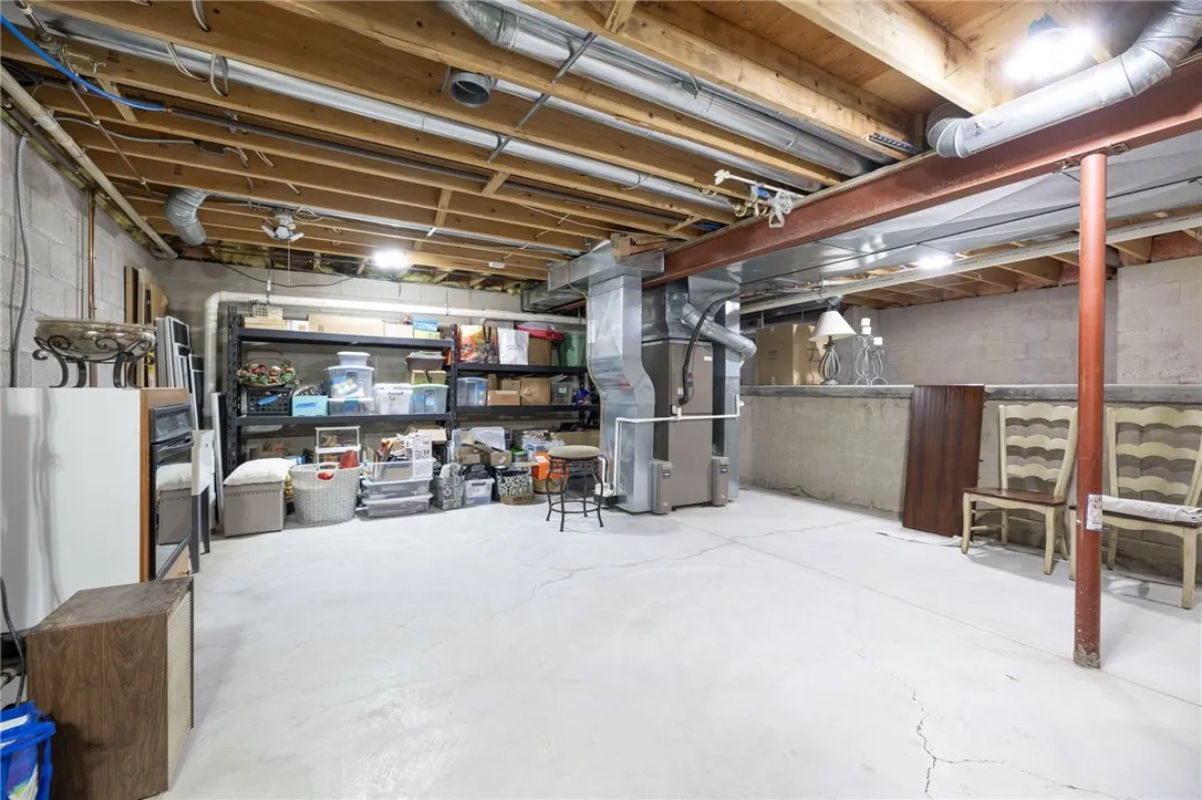 59 Mooring Line Drive, Irondequoit, New York 14622, Irondequoit, New York 14622, 3 Bedrooms Bedrooms, 8 Rooms Rooms,2 BathroomsBathrooms,Residential,For Sale,59 Mooring Line Drive, Irondequoit, New York 14622,0,R1645709