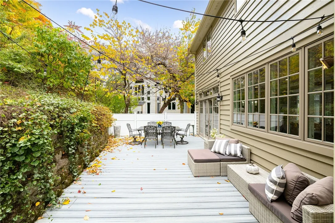 59 Mooring Line Drive, Irondequoit, New York 14622, Irondequoit, New York 14622, 3 Bedrooms Bedrooms, 8 Rooms Rooms,2 BathroomsBathrooms,Residential,For Sale,59 Mooring Line Drive, Irondequoit, New York 14622,0,R1645709