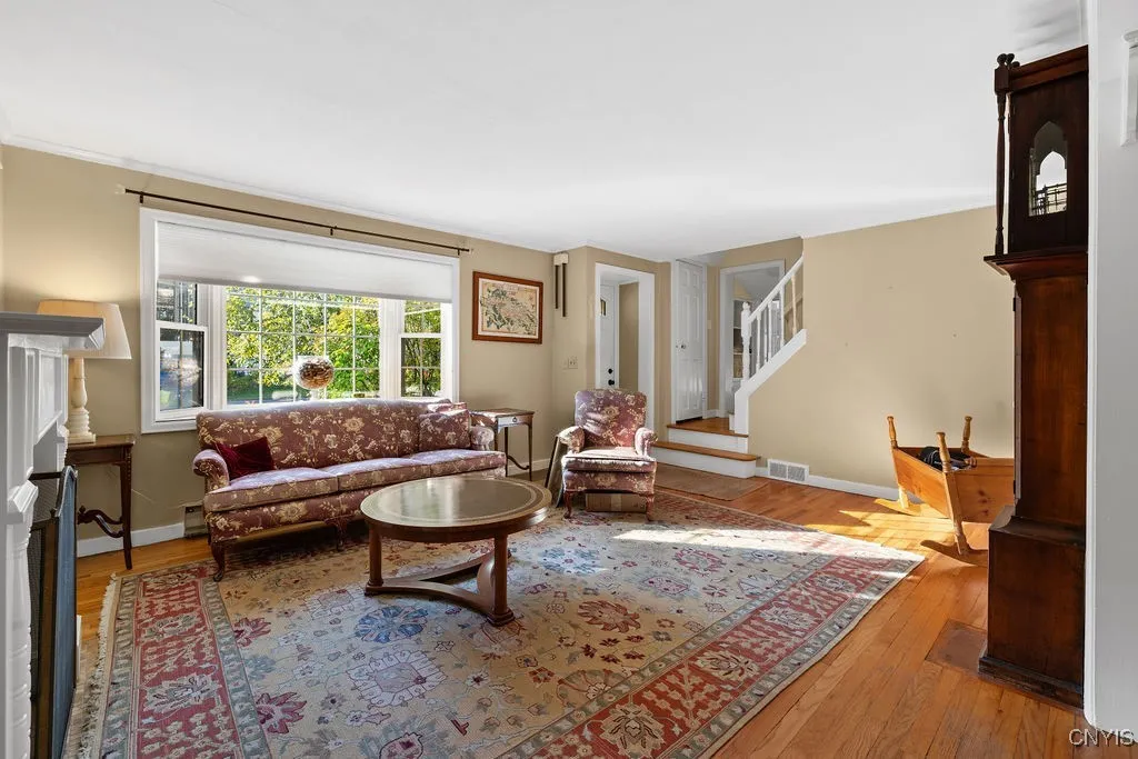 303 Bronson Road, Geddes, New York 13219, Geddes, New York 13219, 3 Bedrooms Bedrooms, 9 Rooms Rooms,1 BathroomBathrooms,Residential,For Sale,303 Bronson Road, Geddes, New York 13219,0,S1643084