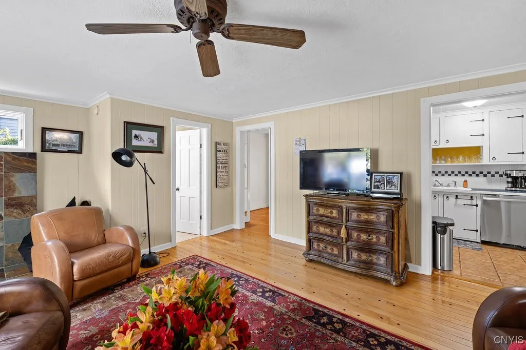 303 Bronson Road, Geddes, New York 13219, Geddes, New York 13219, 3 Bedrooms Bedrooms, 9 Rooms Rooms,1 BathroomBathrooms,Residential,For Sale,303 Bronson Road, Geddes, New York 13219,0,S1643084