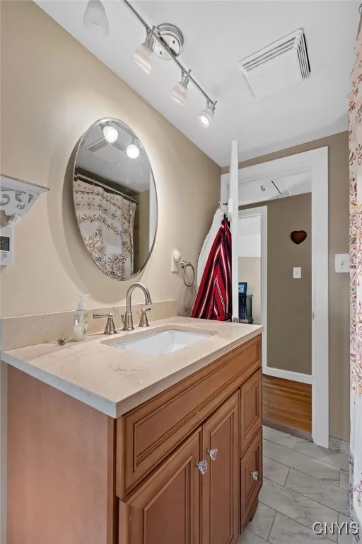 303 Bronson Road, Geddes, New York 13219, Geddes, New York 13219, 3 Bedrooms Bedrooms, 9 Rooms Rooms,1 BathroomBathrooms,Residential,For Sale,303 Bronson Road, Geddes, New York 13219,0,S1643084