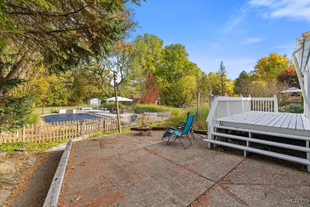 303 Bronson Road, Geddes, New York 13219, Geddes, New York 13219, 3 Bedrooms Bedrooms, 9 Rooms Rooms,1 BathroomBathrooms,Residential,For Sale,303 Bronson Road, Geddes, New York 13219,0,S1643084