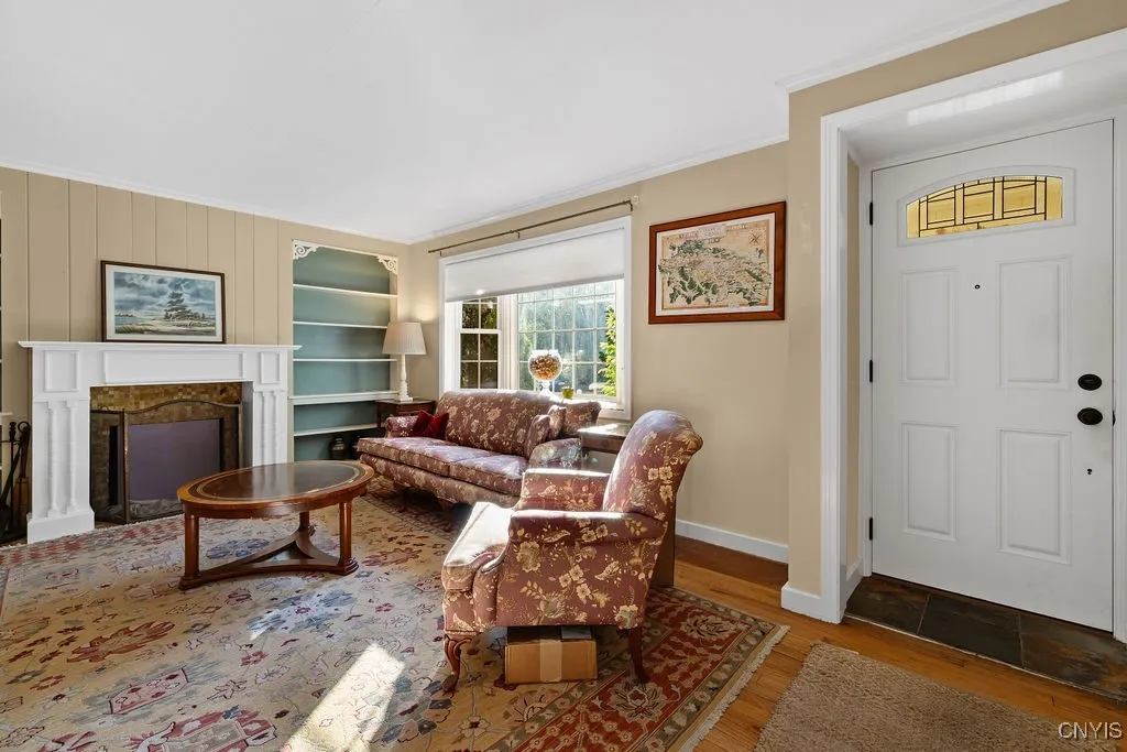 303 Bronson Road, Geddes, New York 13219, Geddes, New York 13219, 3 Bedrooms Bedrooms, 9 Rooms Rooms,1 BathroomBathrooms,Residential,For Sale,303 Bronson Road, Geddes, New York 13219,0,S1643084