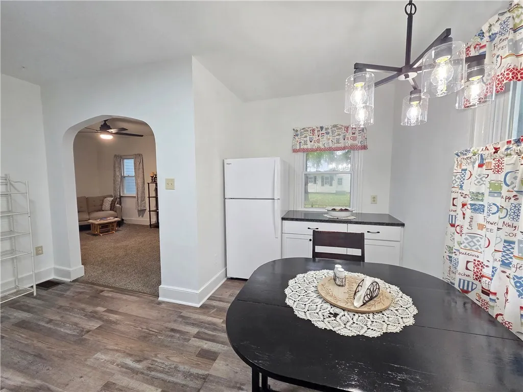 238 Lenox Avenue, Horseheads, New York 14845, Horseheads, New York 14845, 2 Bedrooms Bedrooms, 5 Rooms Rooms,1 BathroomBathrooms,Residential,For Sale,238 Lenox Avenue, Horseheads, New York 14845,0,R1645956
