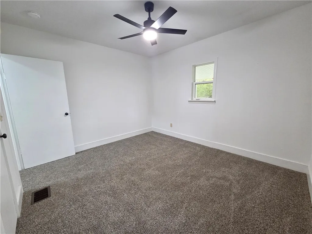 238 Lenox Avenue, Horseheads, New York 14845, Horseheads, New York 14845, 2 Bedrooms Bedrooms, 5 Rooms Rooms,1 BathroomBathrooms,Residential,For Sale,238 Lenox Avenue, Horseheads, New York 14845,0,R1645956