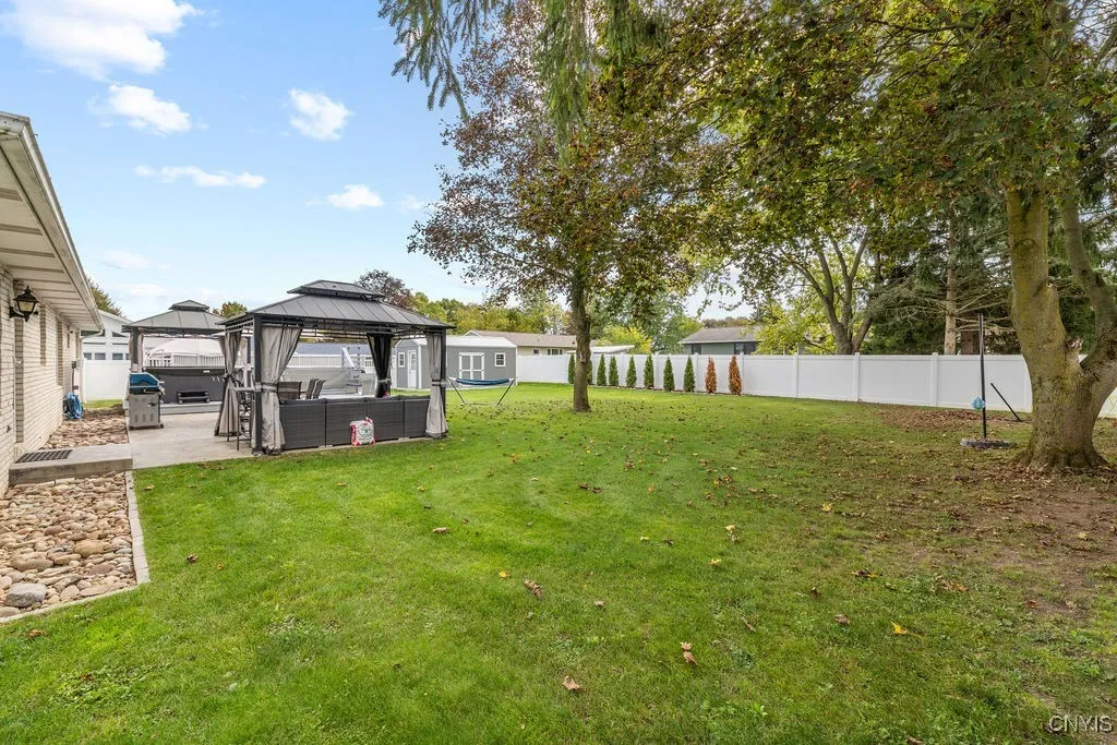 2808 Sharon Street, Brutus, New York 13166, Brutus, New York 13166, 2 Bedrooms Bedrooms, 5 Rooms Rooms,1 BathroomBathrooms,Residential,For Sale,2808 Sharon Street, Brutus, New York 13166,0,S1646269