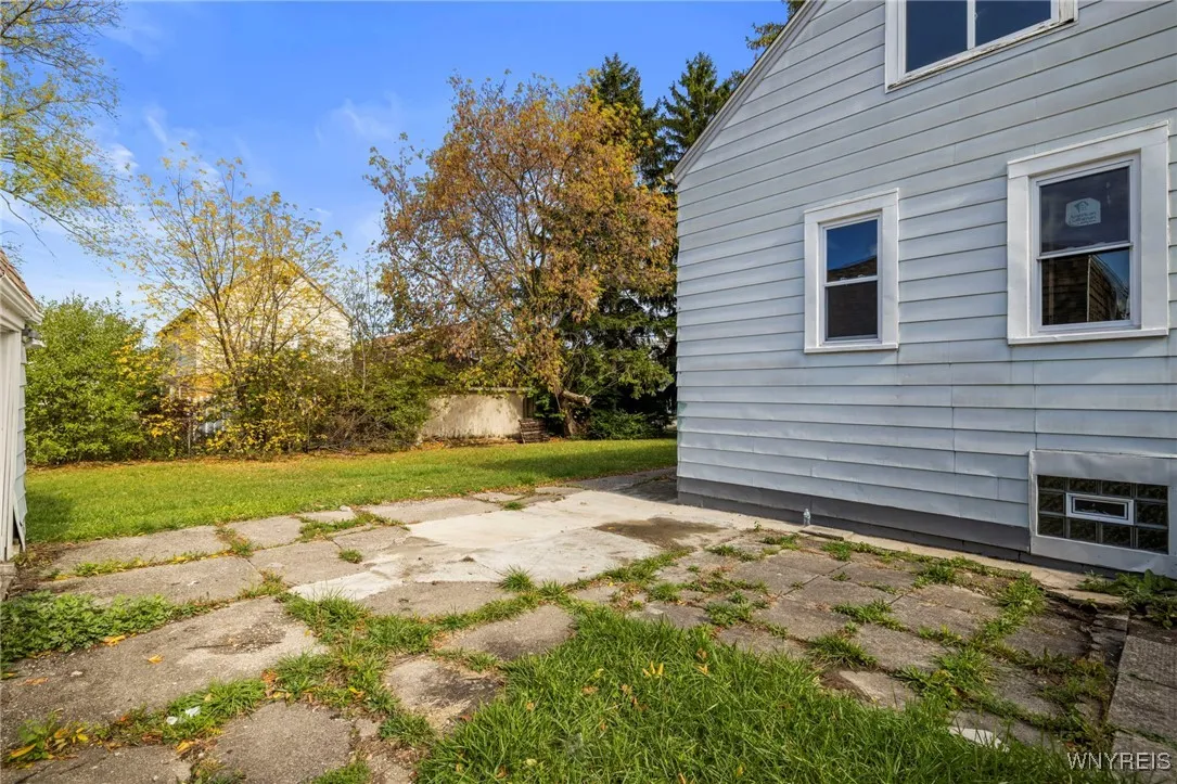 144 Alexander Avenue, Cheektowaga, New York 14211, Cheektowaga, New York 14211, 5 Bedrooms Bedrooms, 8 Rooms Rooms,1 BathroomBathrooms,Residential,For Sale,144 Alexander Avenue, Cheektowaga, New York 14211,0,B1646274