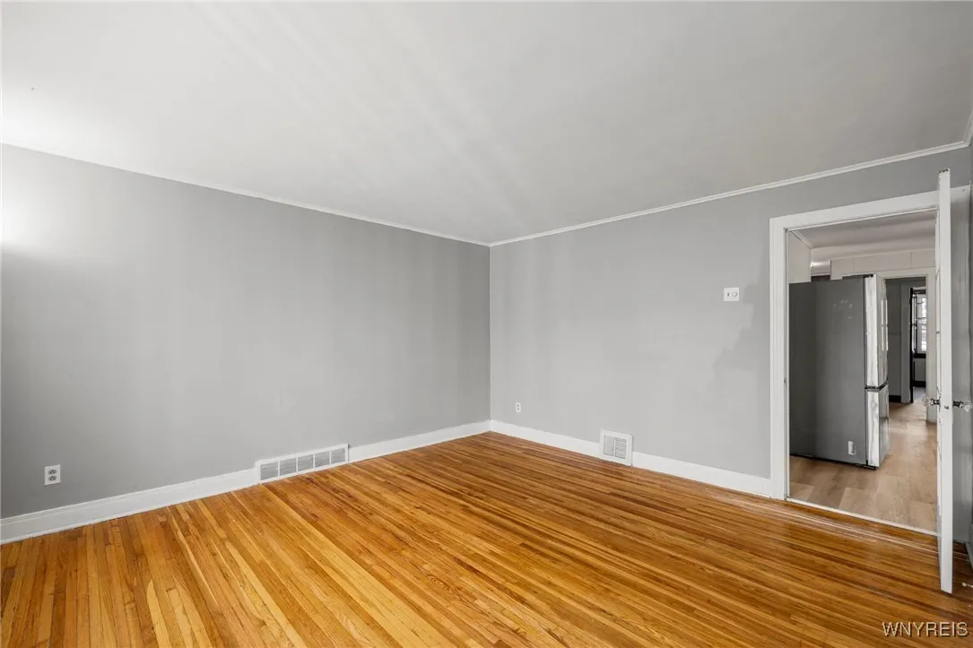 144 Alexander Avenue, Cheektowaga, New York 14211, Cheektowaga, New York 14211, 5 Bedrooms Bedrooms, 8 Rooms Rooms,1 BathroomBathrooms,Residential,For Sale,144 Alexander Avenue, Cheektowaga, New York 14211,0,B1646274