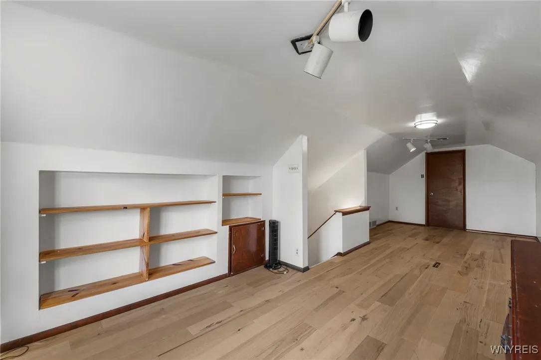 144 Alexander Avenue, Cheektowaga, New York 14211, Cheektowaga, New York 14211, 5 Bedrooms Bedrooms, 8 Rooms Rooms,1 BathroomBathrooms,Residential,For Sale,144 Alexander Avenue, Cheektowaga, New York 14211,0,B1646274