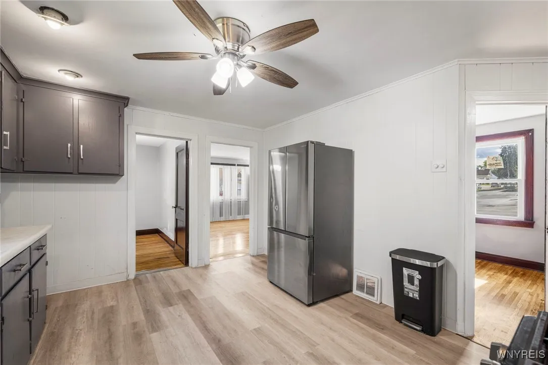 144 Alexander Avenue, Cheektowaga, New York 14211, Cheektowaga, New York 14211, 5 Bedrooms Bedrooms, 8 Rooms Rooms,1 BathroomBathrooms,Residential,For Sale,144 Alexander Avenue, Cheektowaga, New York 14211,0,B1646274