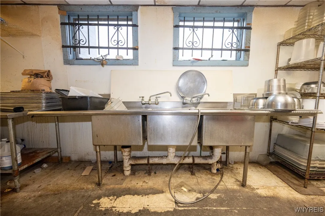 2026 Bailey Avenue, Buffalo, New York 14211, Buffalo, New York 14211, ,Commercial Sale,For Sale,2026 Bailey Avenue, Buffalo, New York 14211,0,B1646208