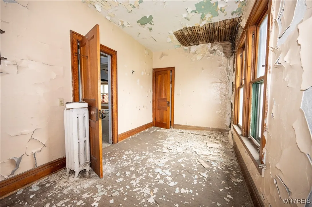 2026 Bailey Avenue, Buffalo, New York 14211, Buffalo, New York 14211, ,Commercial Sale,For Sale,2026 Bailey Avenue, Buffalo, New York 14211,0,B1646208