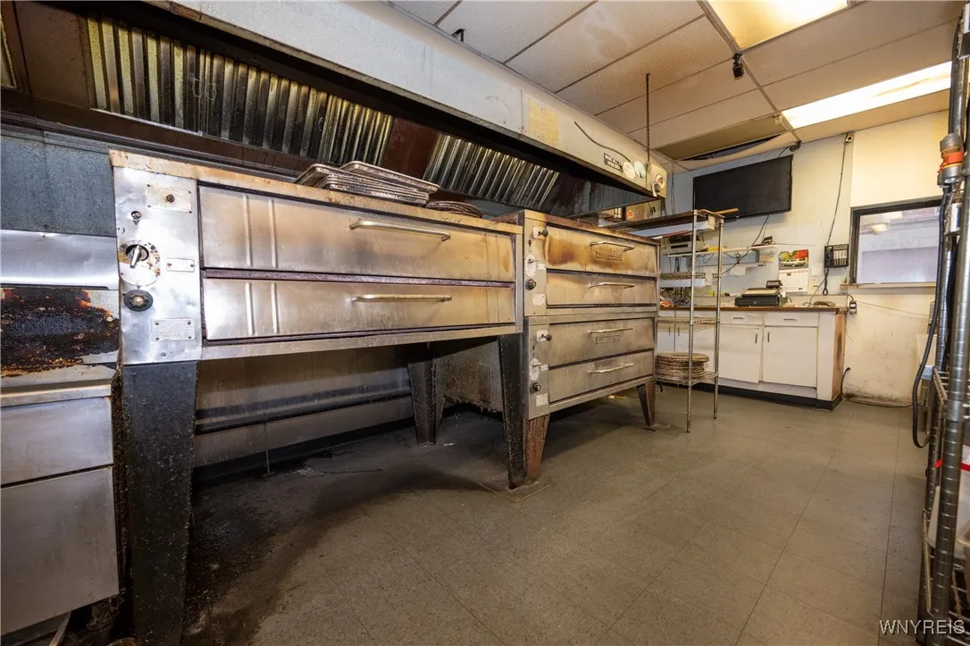 2026 Bailey Avenue, Buffalo, New York 14211, Buffalo, New York 14211, ,Commercial Sale,For Sale,2026 Bailey Avenue, Buffalo, New York 14211,0,B1646208