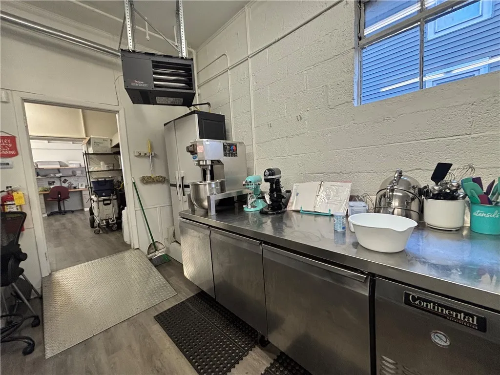 15 Burt Avenue, Auburn, New York 13021, Auburn, New York 13021, ,Commercial Sale,For Sale,15 Burt Avenue, Auburn, New York 13021,0,R1646312