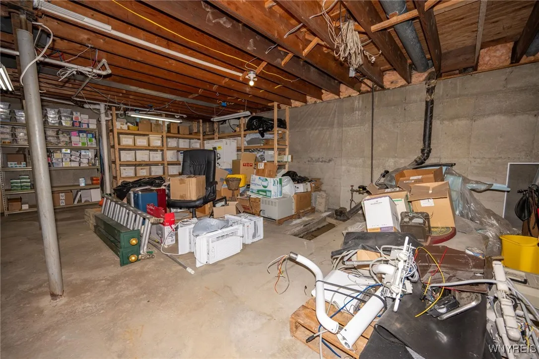 1616 Abbott Road, Lackawanna, New York 14218, Lackawanna, New York 14218, ,Commercial Sale,For Sale,1616 Abbott Road, Lackawanna, New York 14218,0,B1646275